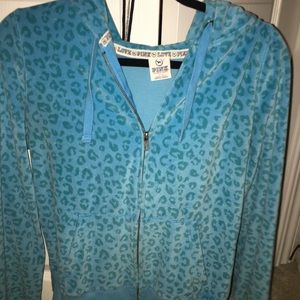 VS Pink Zip-up sweatshirt